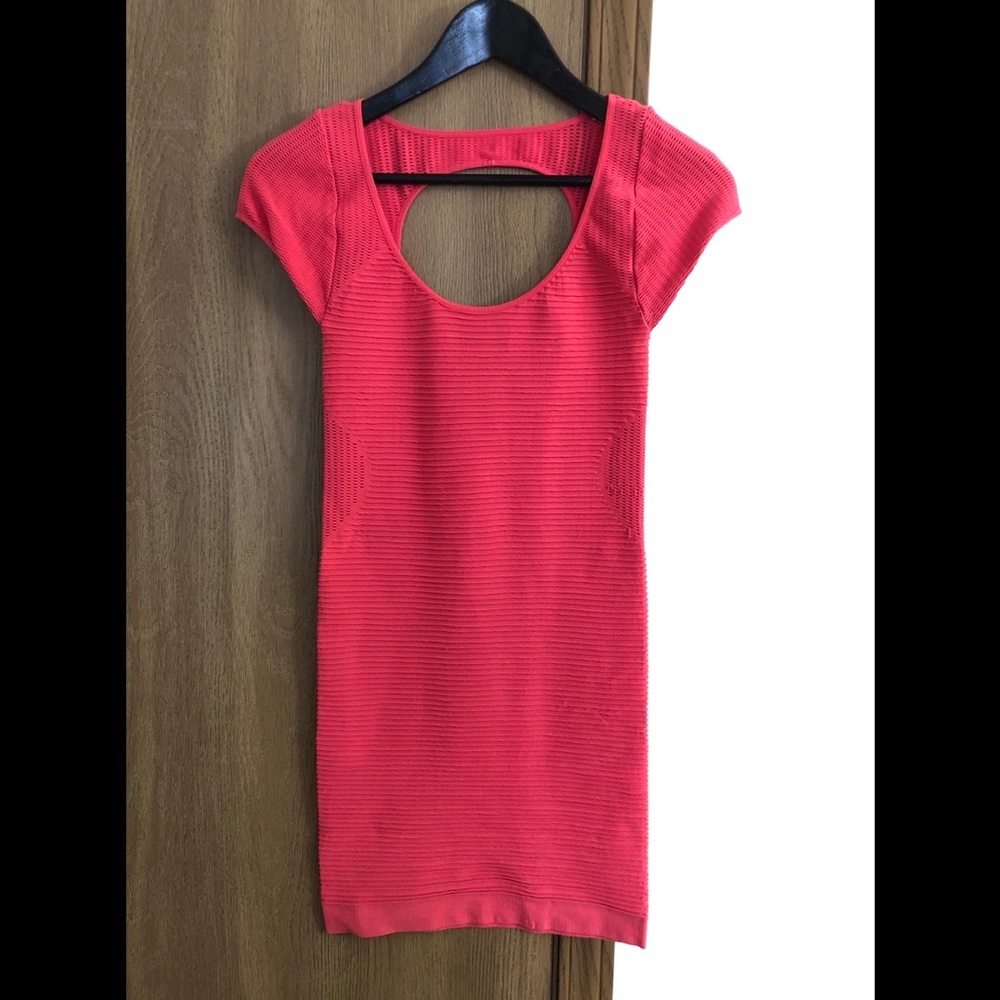 bebe dress Coral/Grapefruit color size S